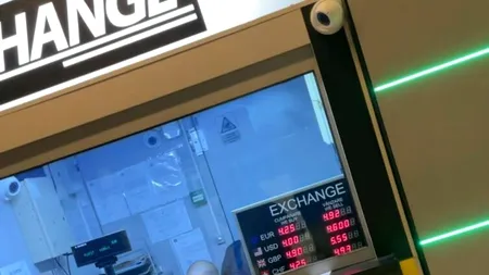 Cu cât se cumpără un EURO în aeroportul de la Otopeni. Cât plătesc casele de schimb