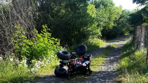 Accident în Bistrița-Năsăud: Doi copii, transportați la spital după ce au căzut de pe ATV