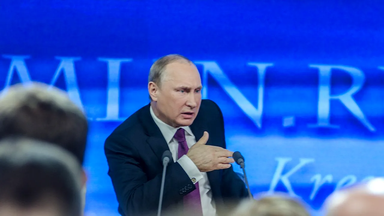 Putin declară război Big Tech. Google, YouTube și Facebook, somate de Rusia să facă asta