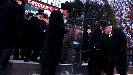 Faimoasa marmotă Phil a ieșit din vizuină. Ce vreme a prognozat
