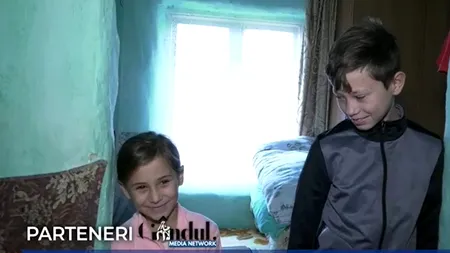 CAMPANIE GÂNDUL.RO. Moș Crăciun nu uită de nimeni. Copiii săraci din familiile din România au primit cadouri de Crăciun (VIDEO)