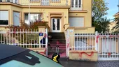 Sediul ambasadei Ucrainei din Praga a fost vandalizat. Poliția îi caută pe vinovați