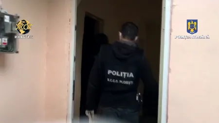 Doi prahoveni au fost reținuți de procurori pentru trafic de persoane