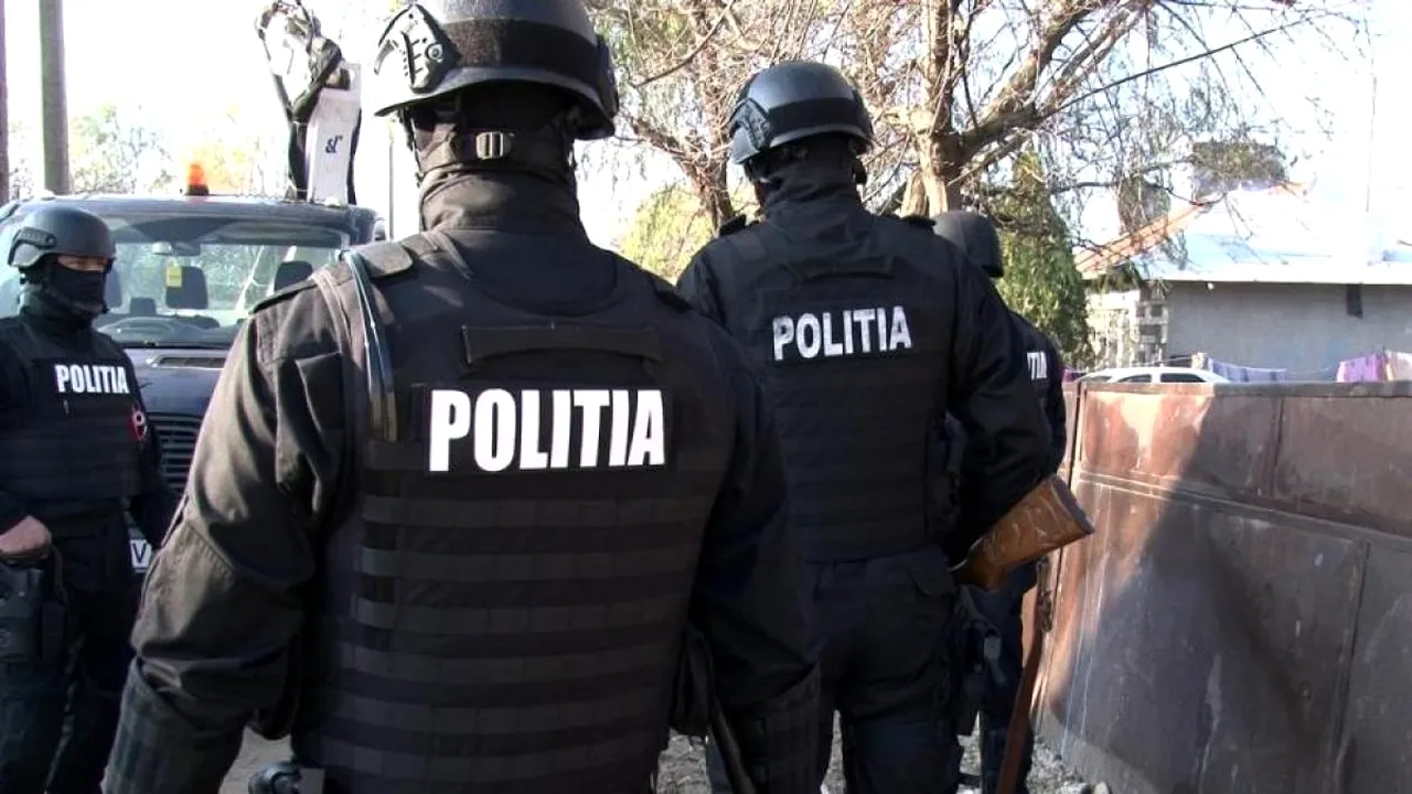 REACȚIA IPJ Constanţa, după ce poliţiştii s-au plâns că nu au primit apă pe caniculă la festivalul „Beach, Please!”