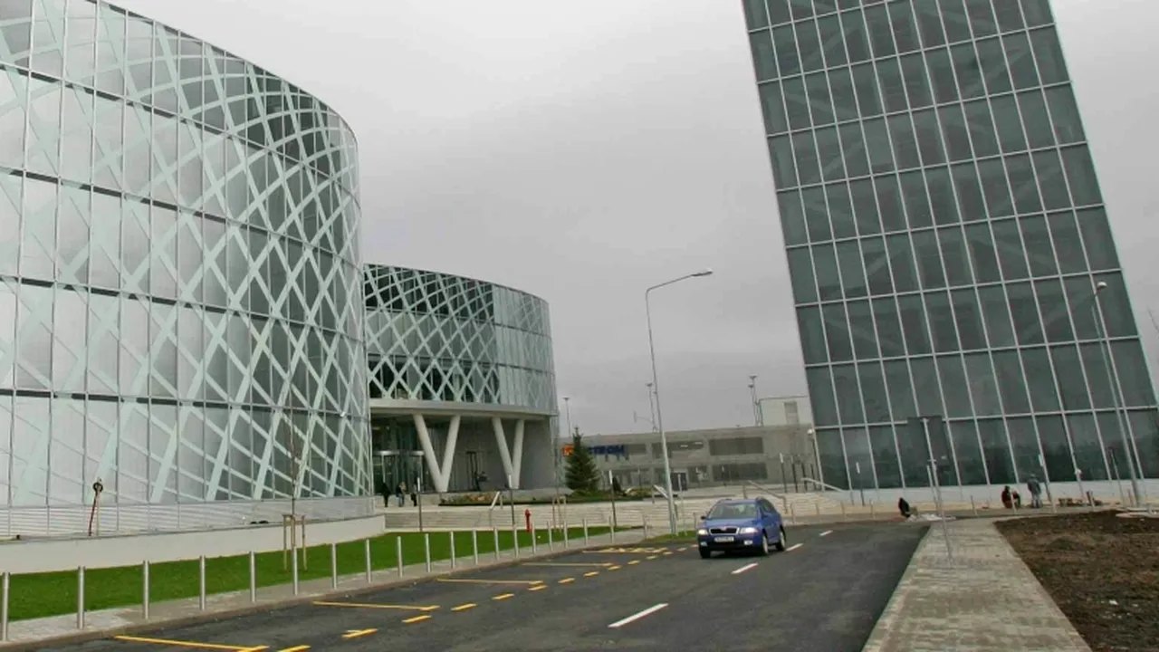 Dezastru la cea mai mare companie din România. Peste 360 de oameni au fost concediați