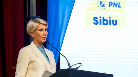 Raluca Turcan cere demisia lui Florin Cîțu din fruntea PNL: „V-ați milogit la Ciolacu să prindeți un colț de pâine. Florin, ești dispus să joci la poker până și banii de pensii”