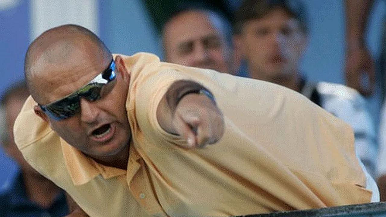 Scandal la FRF: „L-au înjurat, vor să ne intimideze, dar rezistăm