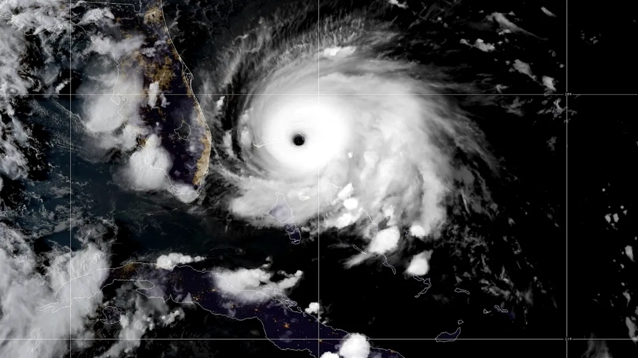 Rihanna promite că va sprijini statul Bahamas, devastat de uraganul Dorian: Ne rugăm pentru voi