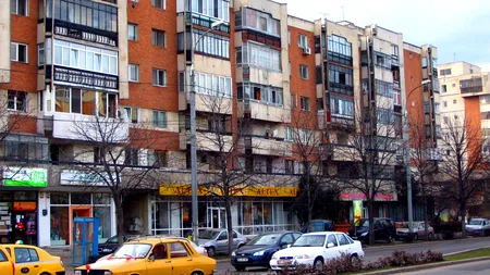 Primul oraș din România în care cei care scuipă pe jos sunt amendați cu 1.000 de lei