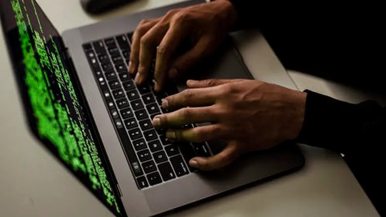 HACKERI: Piraţii cibernetici au trecut și la producătorii de carne. Grupul brazilian JBS SA, cel mai mare furnizor mondial, este noua victimă