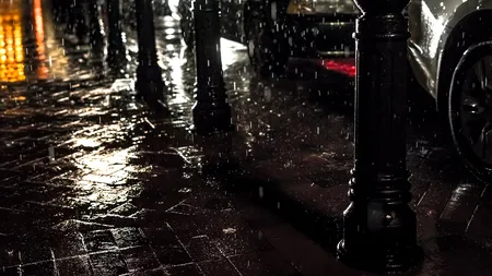 „Orașele burete”, o soluție urbană la schimbările climatice din România? „Valorifică gestionarea apei bazată pe natură, sporind reziliența ECOLOGICĂ”