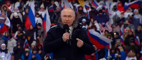 Mega-spectacolul regizat de Kremlin. Putin i-ar fi MITUIT pe ruși cu un cârnat gratuit și 500 de ruble | VIDEO