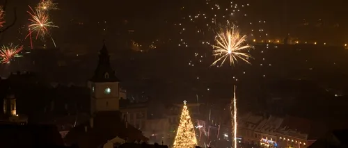 Mii de brașoveni și turiști au petrecut Revelionul în Piața Sfatului