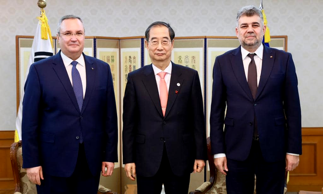 Premierul Republicii Coreea, Han Duck-soo, premierul României, Nicolae Ciucă, președintele Camerei Deputaților, Marcel Ciolacu / Sursa foto: Facebook