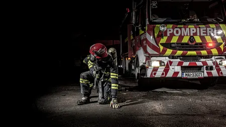 EXPLOZIE într-un bloc din Iași. Două persoane au fost rănite