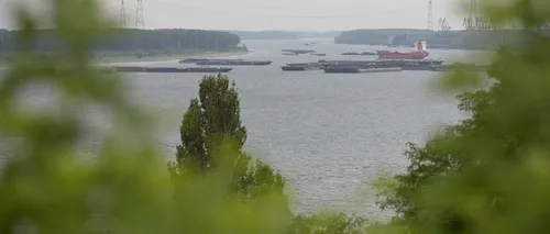 Un ucrainean a încercat să traverseze Dunărea înot. Când a fost prins de polițiștii de frontieră, a dat cea mai ciudată explicație
