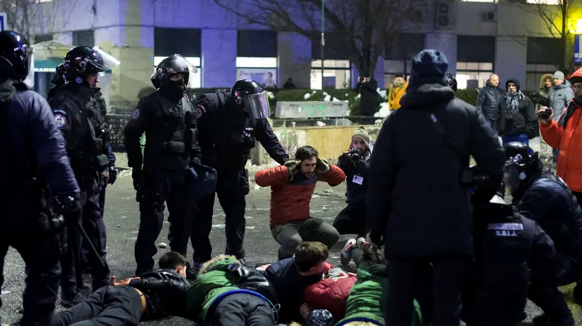 Opt protestatari, reținuți în dosarul deschis după violențele de la începutul lunii din Piața Victoriei