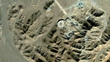 Iranul ar fi descoperit un DISPOZITIV DE SPIONAJ camuflat într-o rocă, la instalația nucleară Fordo