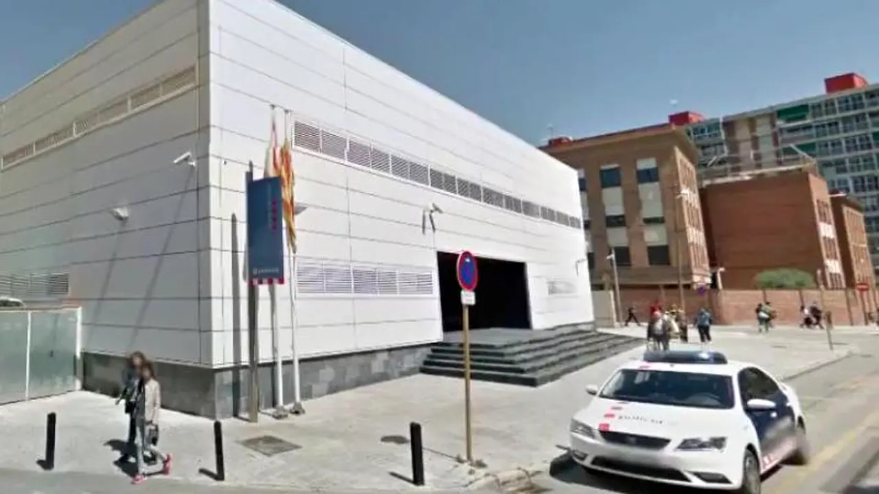 ATAC TERORIST dejucat de polițiștii spanioli într-un oraș din Catalonia