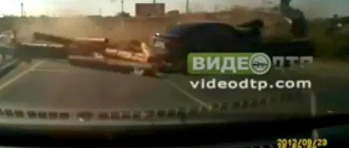 VIDEO. Accidentul care amintește de filmul Final Destination 2