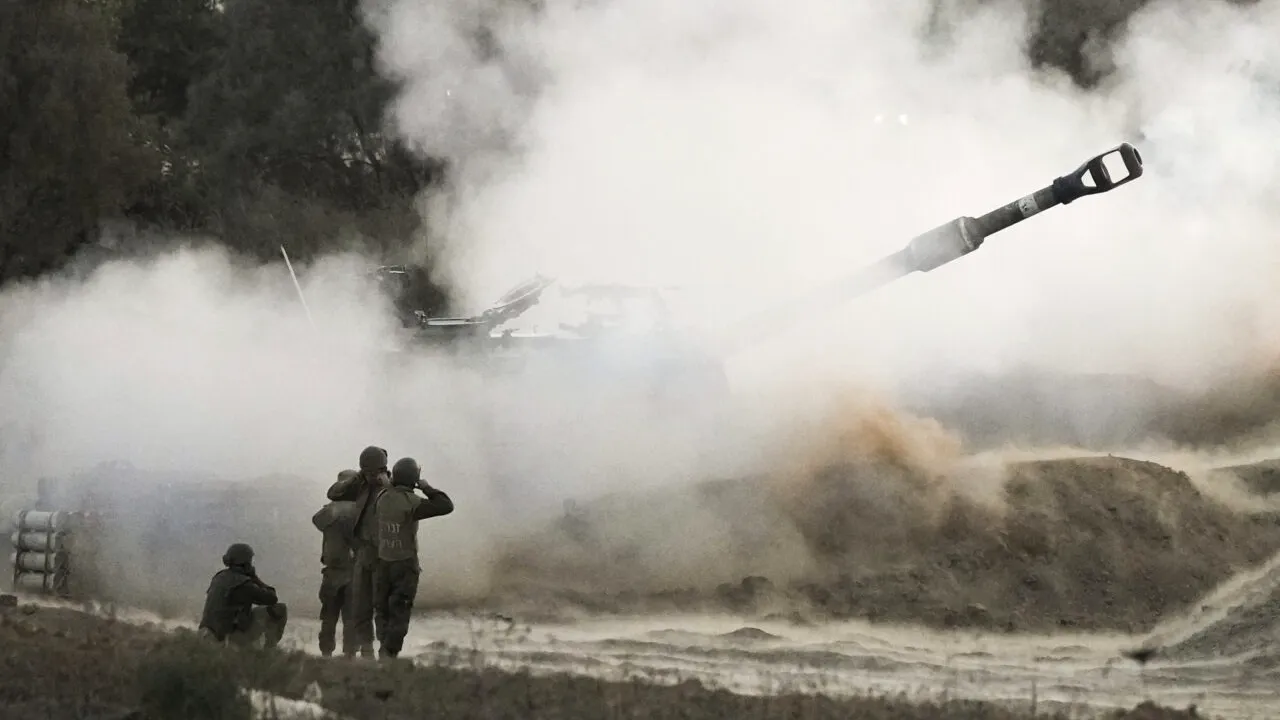 VIDEO | Israel: Hamas folosește locuitorii Fâșiei Gaza ca scuturi umane / IDF prezintă o conversație cu un civil din Gaza despre evacuare