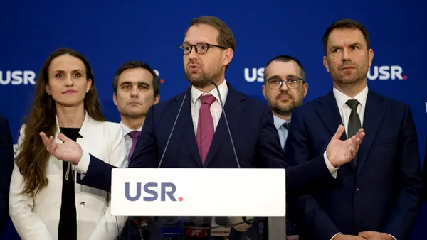 USR atacă legea ONG-urilor: „Asta nu se cheamă transparență. Se cheamă intimidare” / „Nu votați pentru a pune România pe lista Rusiei și Belarusului”
