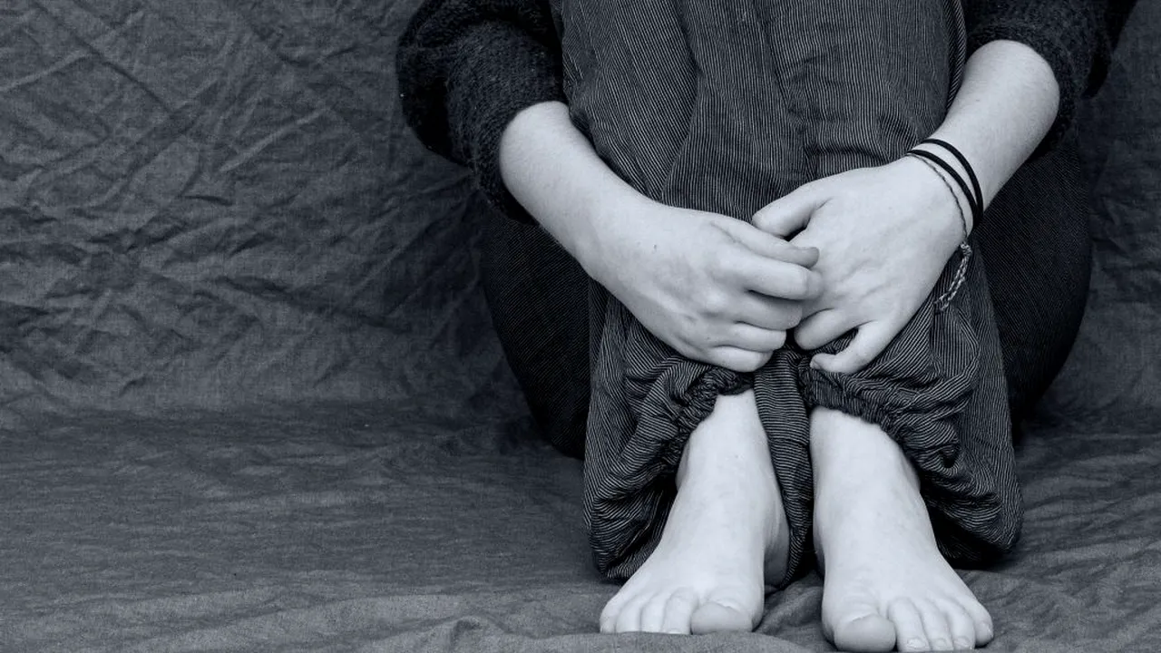 O școală din Capitală, dată în judecată de părinții unui copil care a fost victima bullying-ului