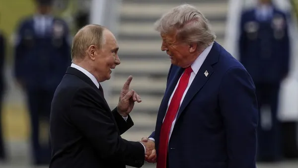 Al patrulea petrolier rus cu motorină pleacă spre SUA. Moscova anunță că vrea să reia și livrările de gaze către Europa. „Din partea noastră, suntem pregătiți“