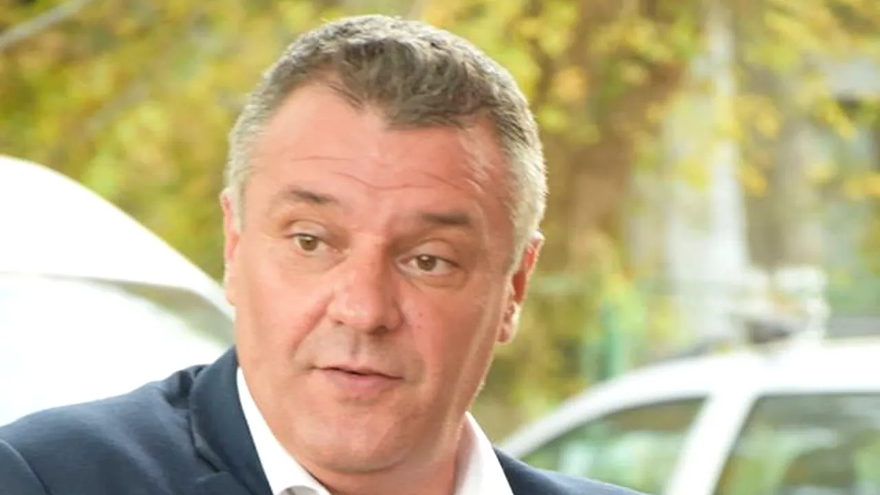 SELFIE ÎN IZOLETĂ. Test pozitiv pentru fiica unui primar, diagnosticat el însuși cu noul coronavirus. „Nu ne lăsăm!”