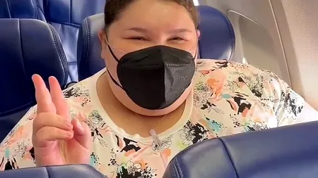 IREAL ce a putut să ceară o turistă supraponderală la hotel! În trecut, tânăra s-a plâns că nu are destul loc în avion