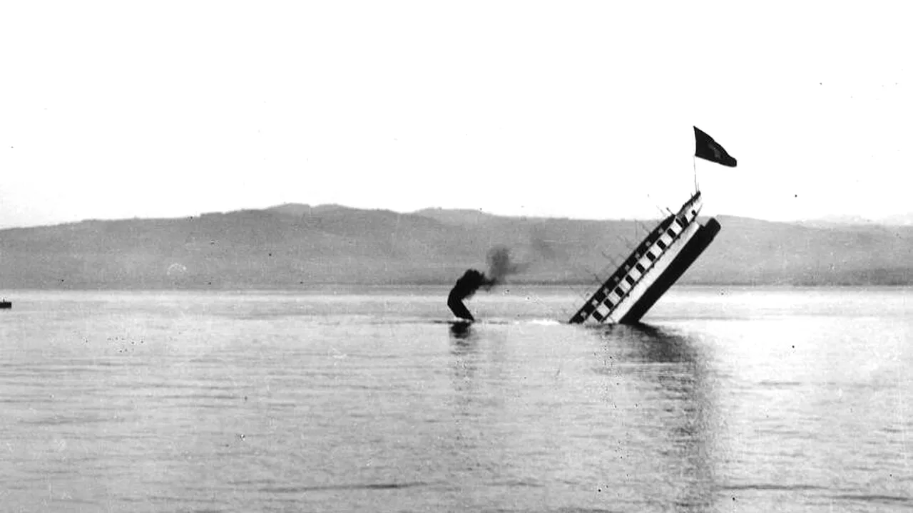 „Titanicul ALPILOR” va fi salvat din adâncuri. Vaporul s-a scufundat în 1933