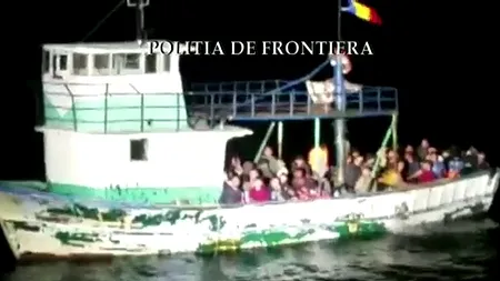 Pescador cu 70 de imigranți, între care și copii, interceptat de polițiștii de frontieră români la Mangalia