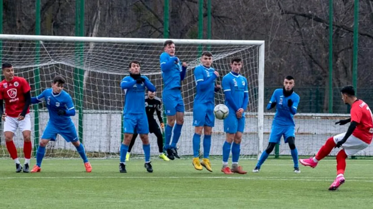 Fotbaliști din România, dați afară după ce au venit beți la antrenament. “Între ei și retrogradare, aleg ultima variantă!”