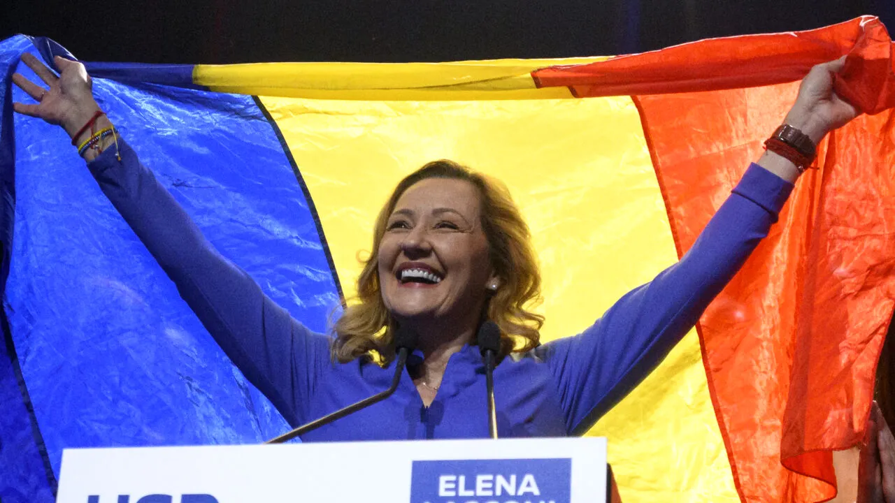 Mesajul Elenei Lasconi, la o lună de la ANULAREA alegerilor: România nu este o MOȘIE pe care ei sunt vătafi / Lasconi cere explicații și scuze