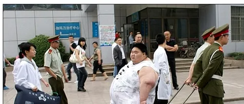 Cel mai gras bărbat din China a slăbit aproape 83 de kilograme, după ce a fost umilit în public