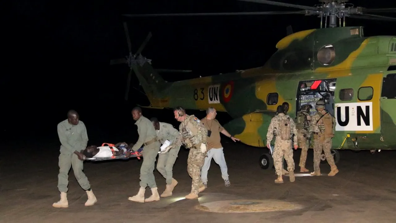 Militarii români din Mali au evacuat cu succes doi colegi răniți. „O astfel de situație nu are cum să ne prindă cu garda jos”