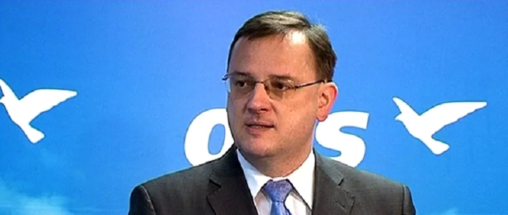 Premierul ceh Petr Necas a anunțat că va demisiona luni, în urma unui scandal de corupție