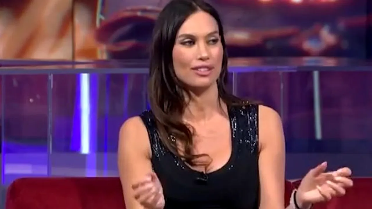 FOTO. Ce calități o atrag pe Alina Pușcău la un BĂRBAT. ”Decât să îmi ofere materialul”