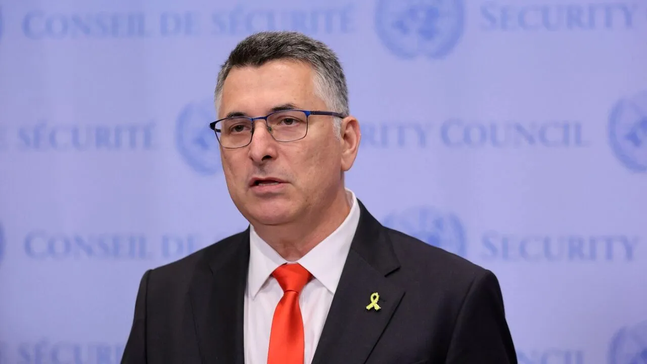 Ministrul israelian de Externe îl acuză pe MACRON că „subminează stabilitatea” în Orientul Mijlociu