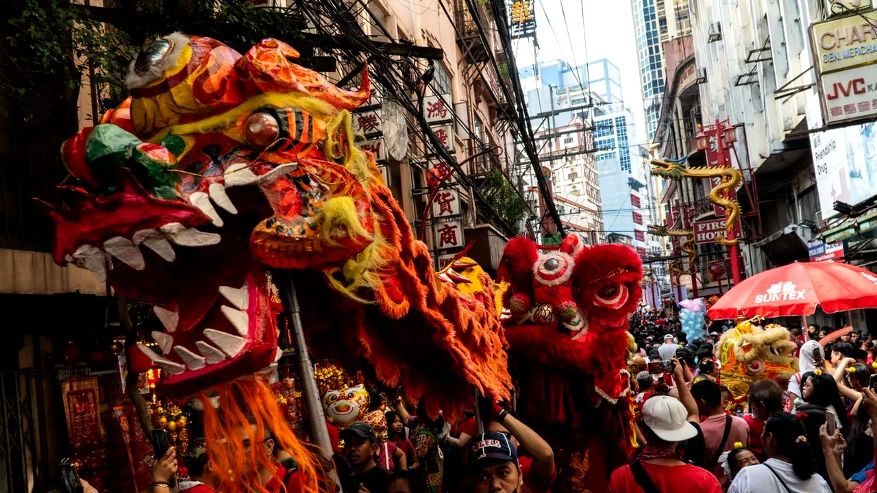 Sâmbătă, 10 februarie, începe Anul Nou Chinezesc 2024 / Previziuni pentru Anul Dragonului de Lemn / Ar putea fi un an al SCHIMBĂRILOR majore