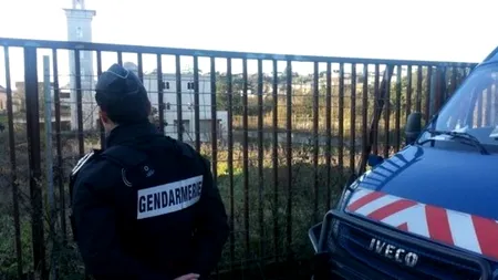 Incendiu la o moschee în construcție din centrul Franței: este un act criminal