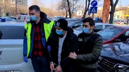 Sute de britanici, vizitați acasă de ucigașul bucătarului din Aleea Diham. Criminalul era privit ca un erou! (EXCLUSIV)