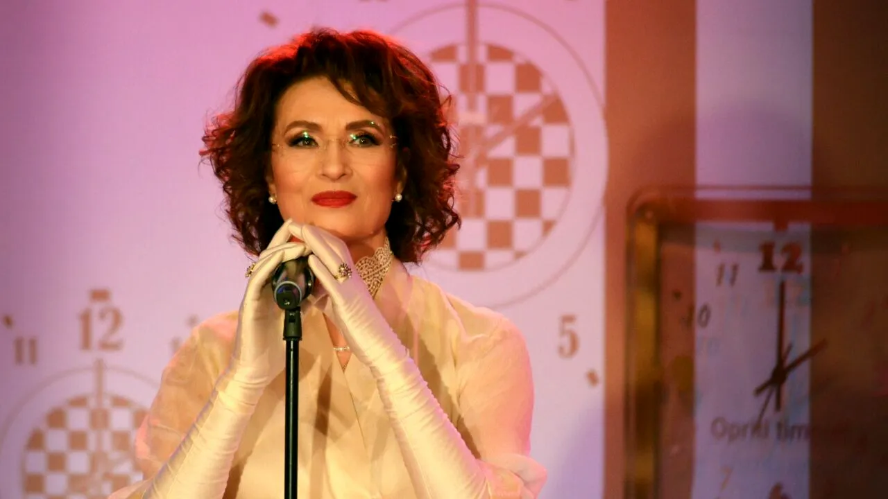 FOTO & VIDEO / Cele mai frumoase imagini cu Angela Similea. Artista, simbol al eleganței și rafinamentului