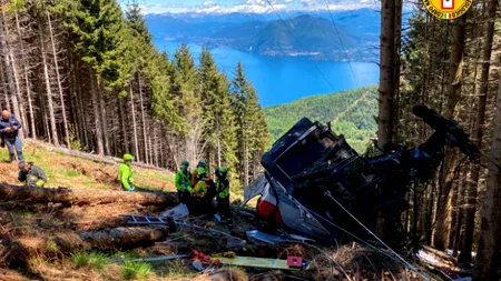 Sistemul de frânare al telecabinei prăbușite în Italia era dezactivat de cel puțin 7 ani, sugerează o serie de imagini filmate în 2014
