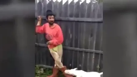 Personajul din clipul 