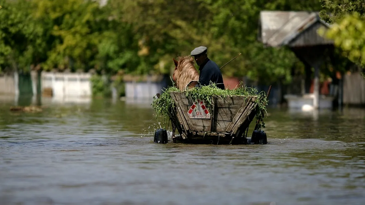 Cod galben de inundații pe râurile mici din toată Moldova