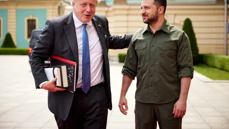 Premierul britanic Boris Johnson face a doua vizită surpriză la Kiev pentru a se întâlni cu Zelenski