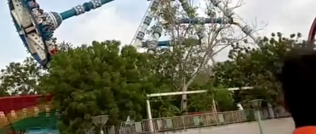 Accident teribil într-un parc de distracții: Zeci de persoane rănite și cel puțin două decedate - VIDEO