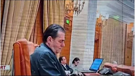VIDEO | Ludovic Orban, filmat în timp ce doarme dus la ședința solemnă din Parlament