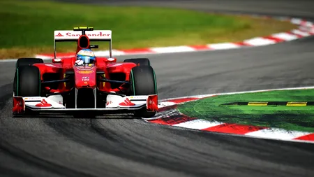 Marele Premiu din Australia din Formula 1, plin de evenimente: penalizare Fernando Alonso, abandonuri Max Vestappen și Lewis Hamilton, triumf Ferrari